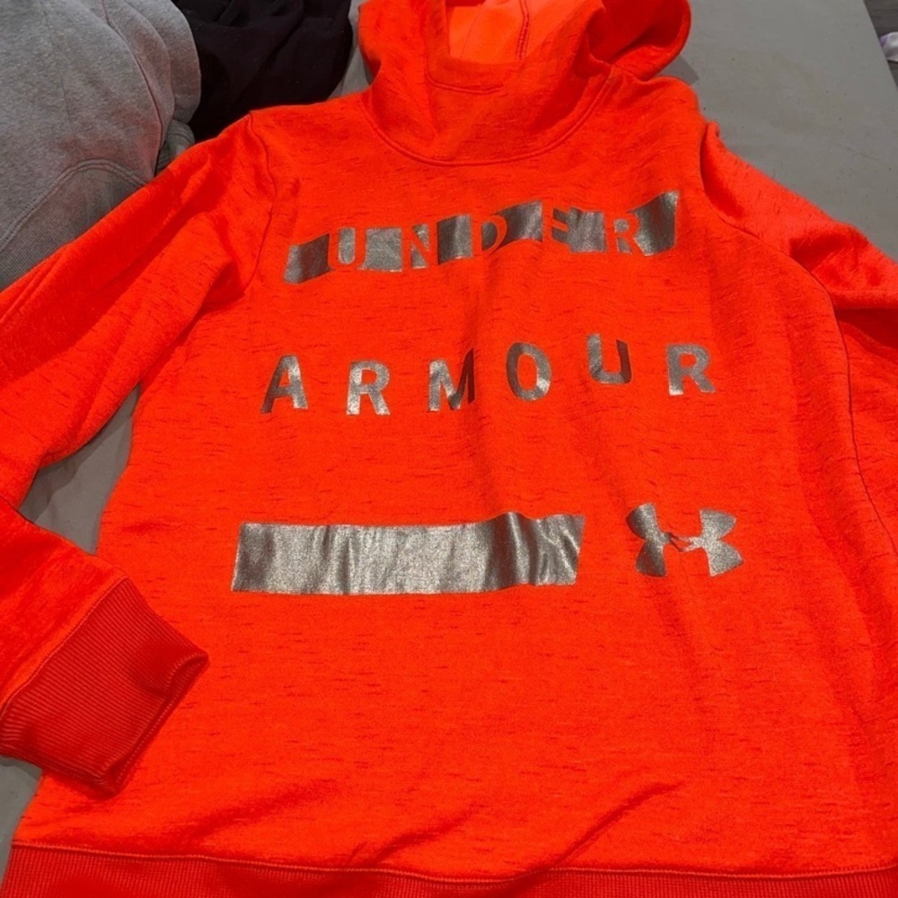 Under Armour Women's orange Sweater hoodie cowl neck shiny logo - Picture 2 of 2